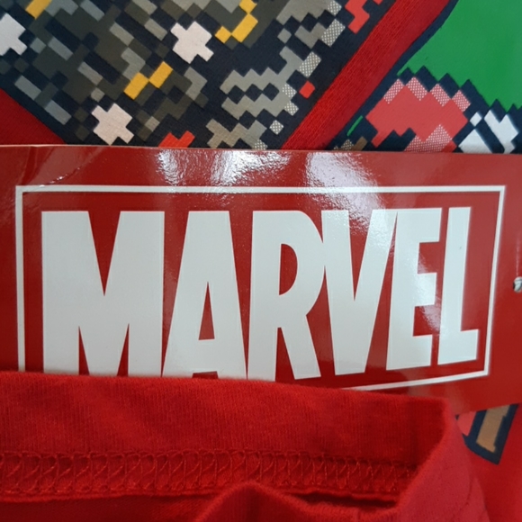 Kids Marvel Shirt NWTs - Picture 4 of 5